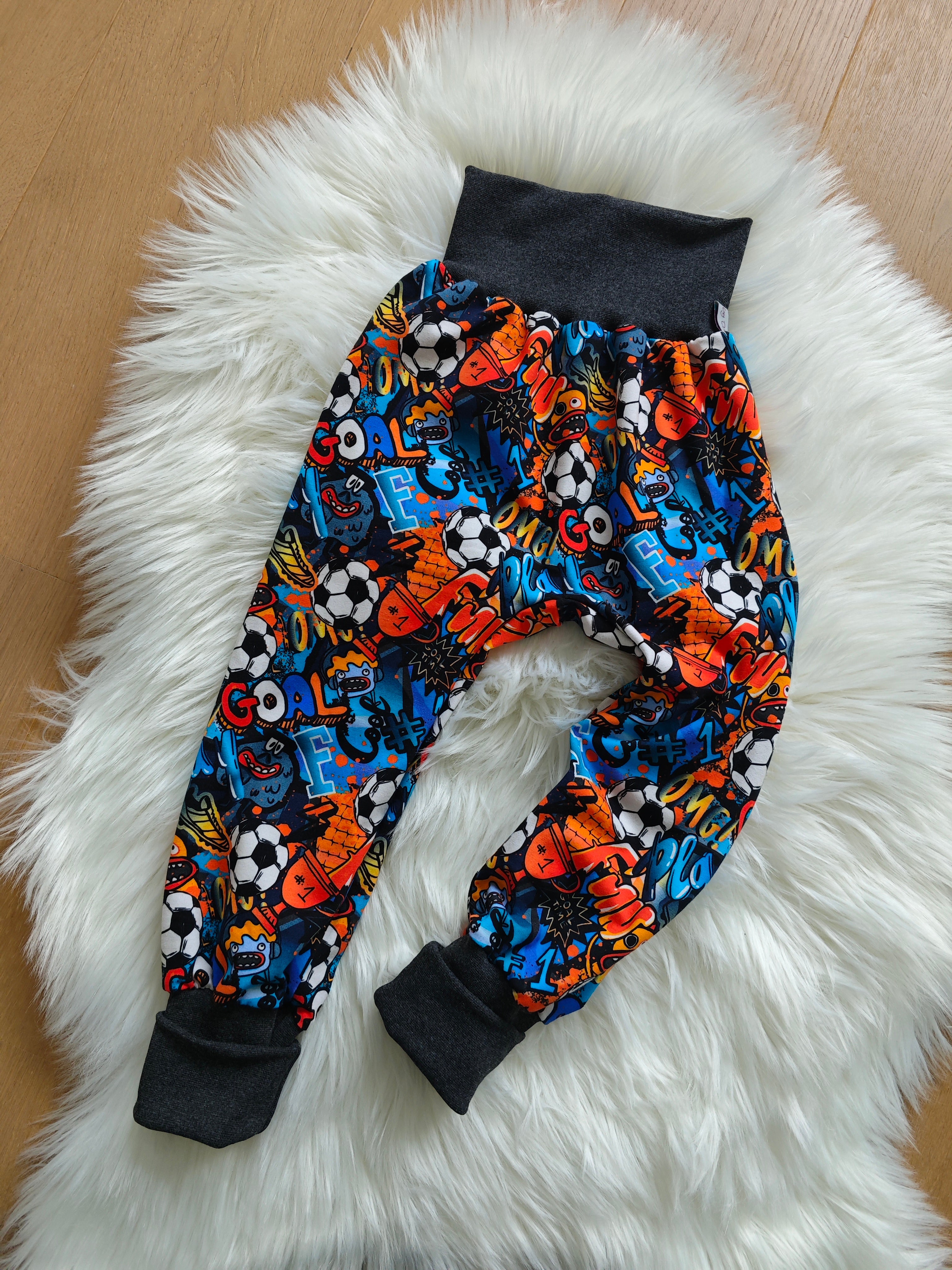 Pumphosen lang fun, Goal time, Fusball bunt 122