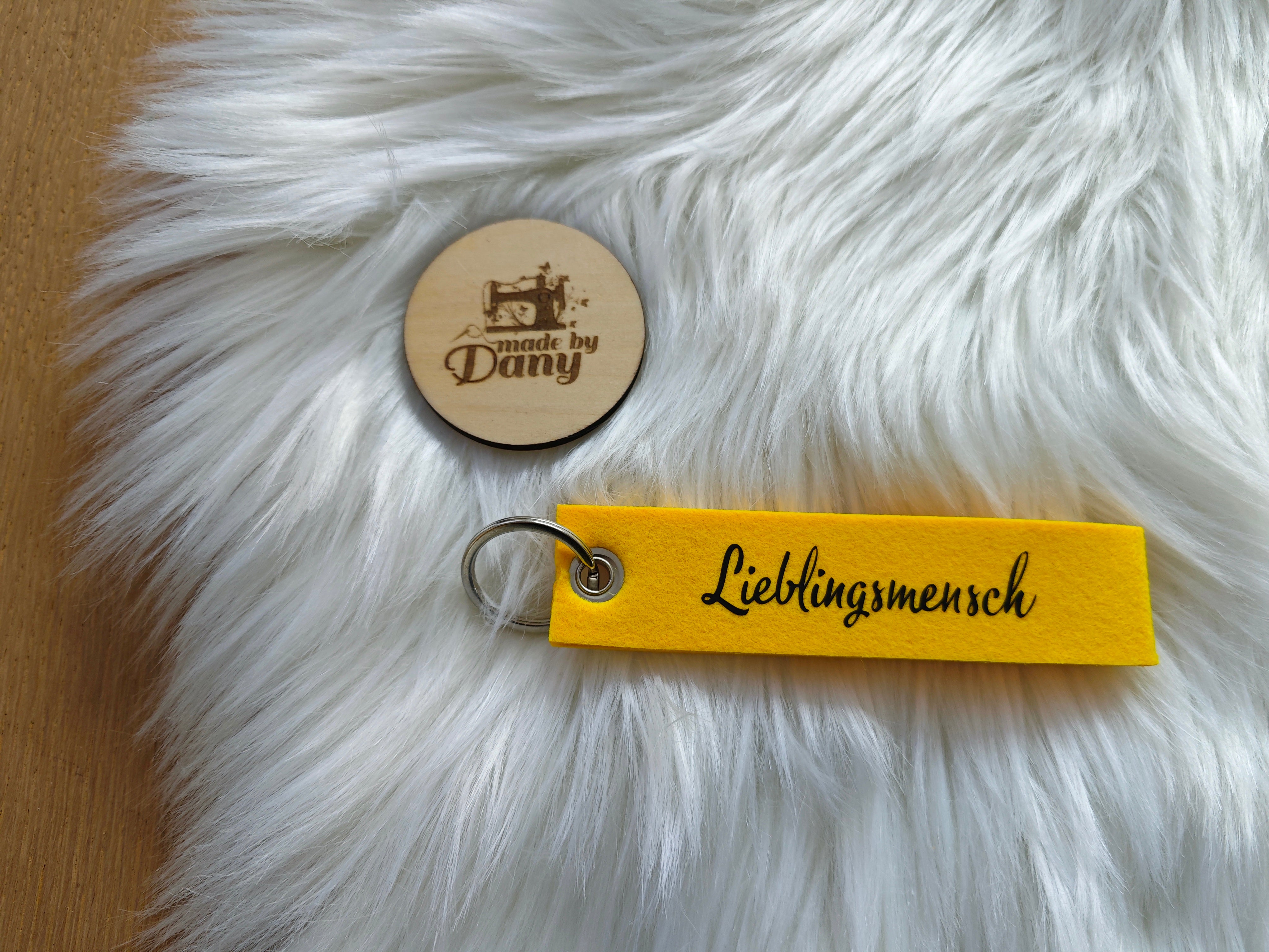 Filz Schlüsselanhänger Lieblingsmensch - gelb