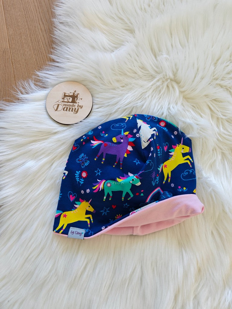 Wendebeanie bunte Eihnörner auf blau, rosa ca. 52-55 cm