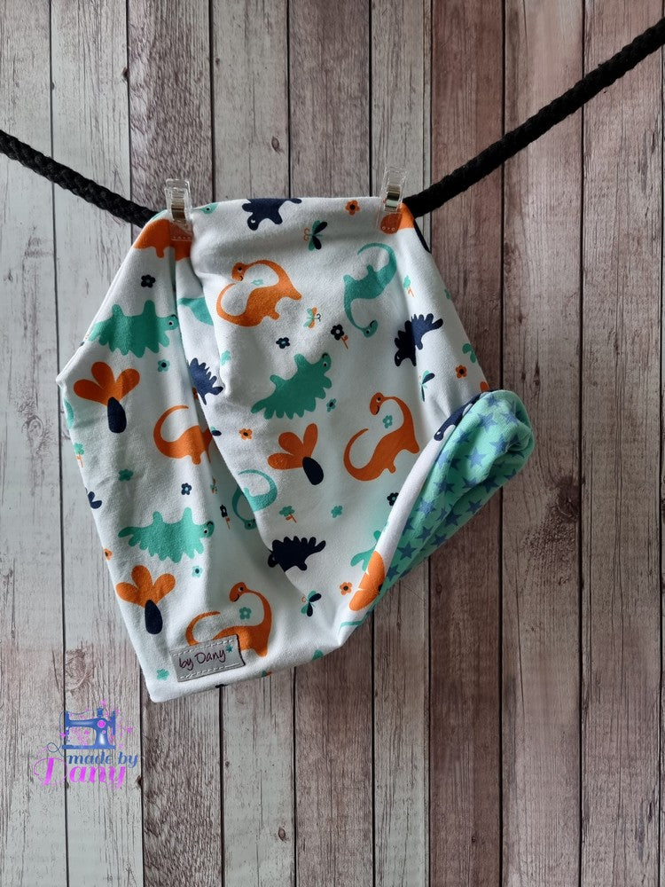 Wendebeanie Bunte Dinos auf weiss, Sterne hellblau auf mint ca. 52-55 cm