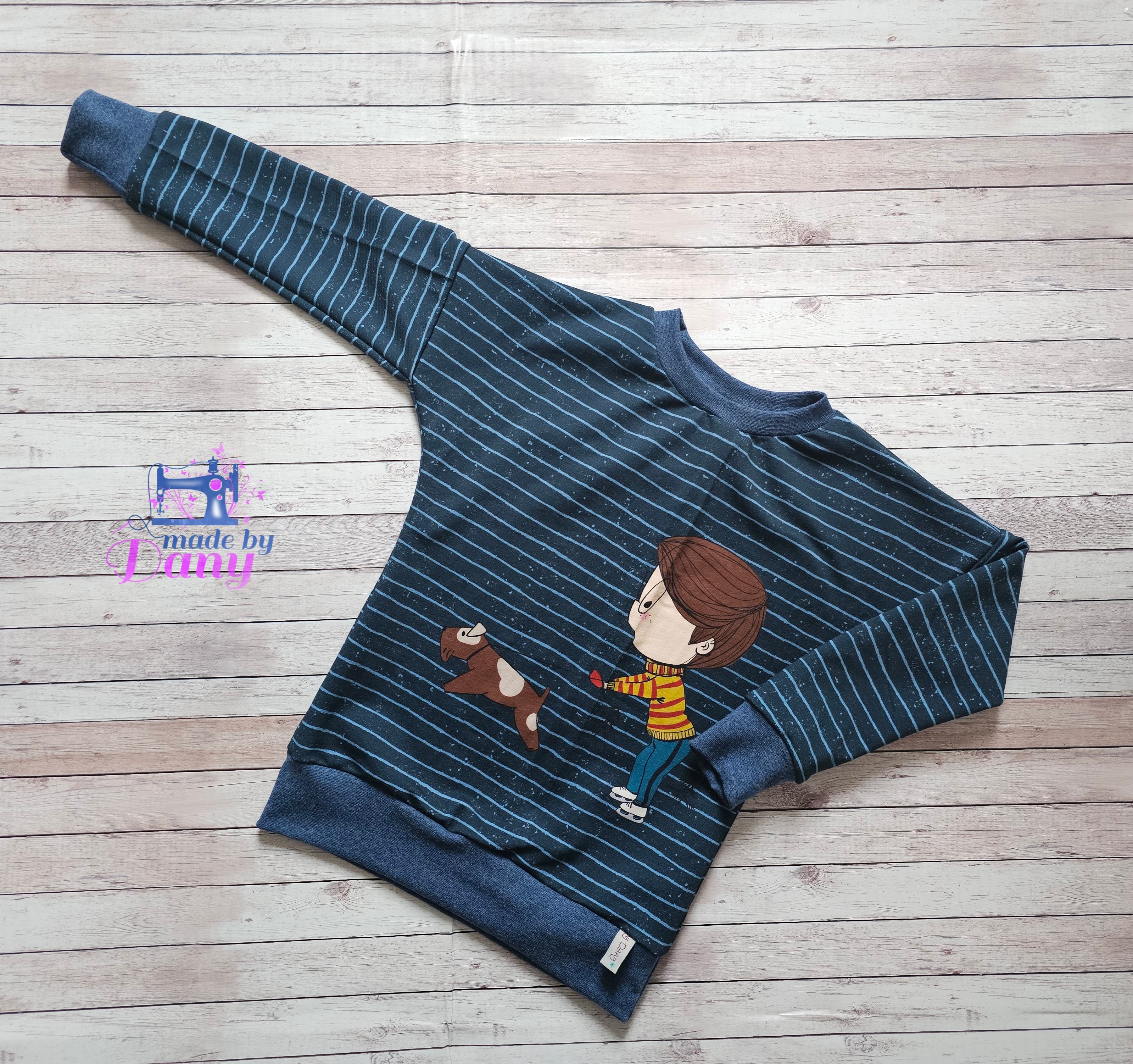 Pullover Junge mit Hund Eislaufen 116