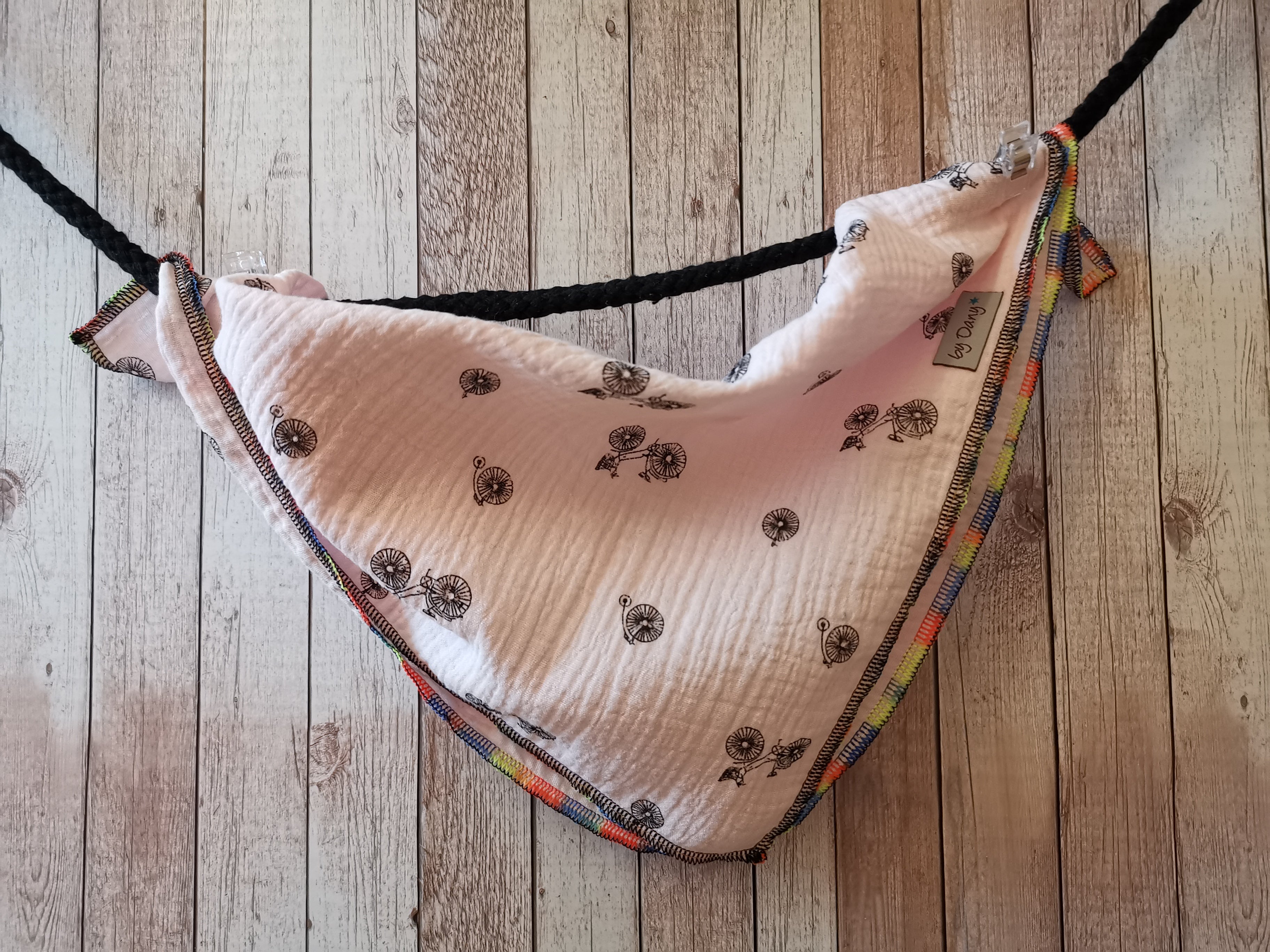 Nuscheli aus Musselin Stoff Fahrrad rosa, schwarze Umrandung ca. 39x39cm