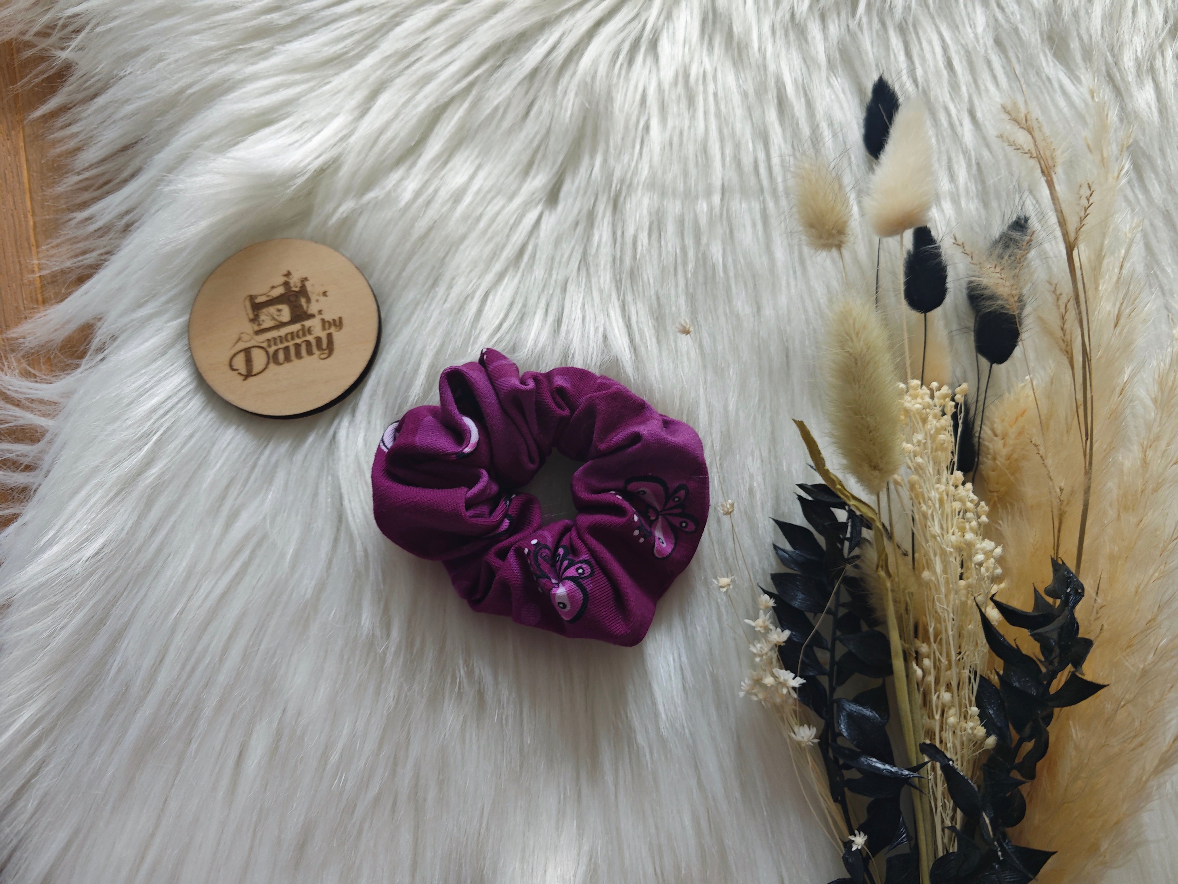 Scrunchie / Haargummi Schmetterlinge lila