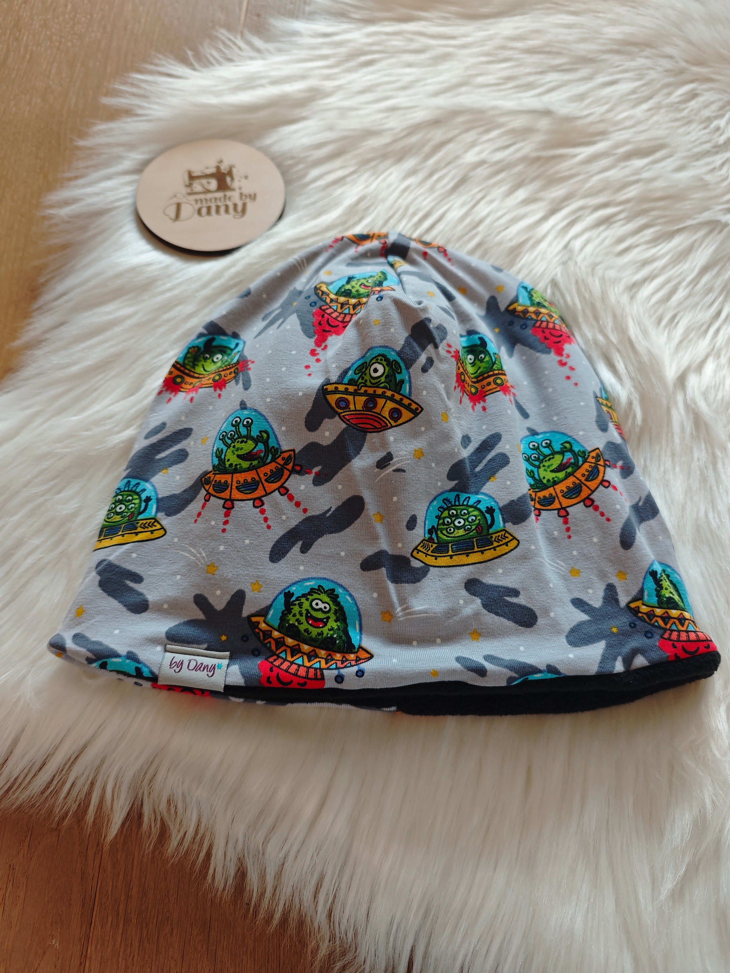 Beanie innen gefüttert Ufo grau ca. 56-58 cm