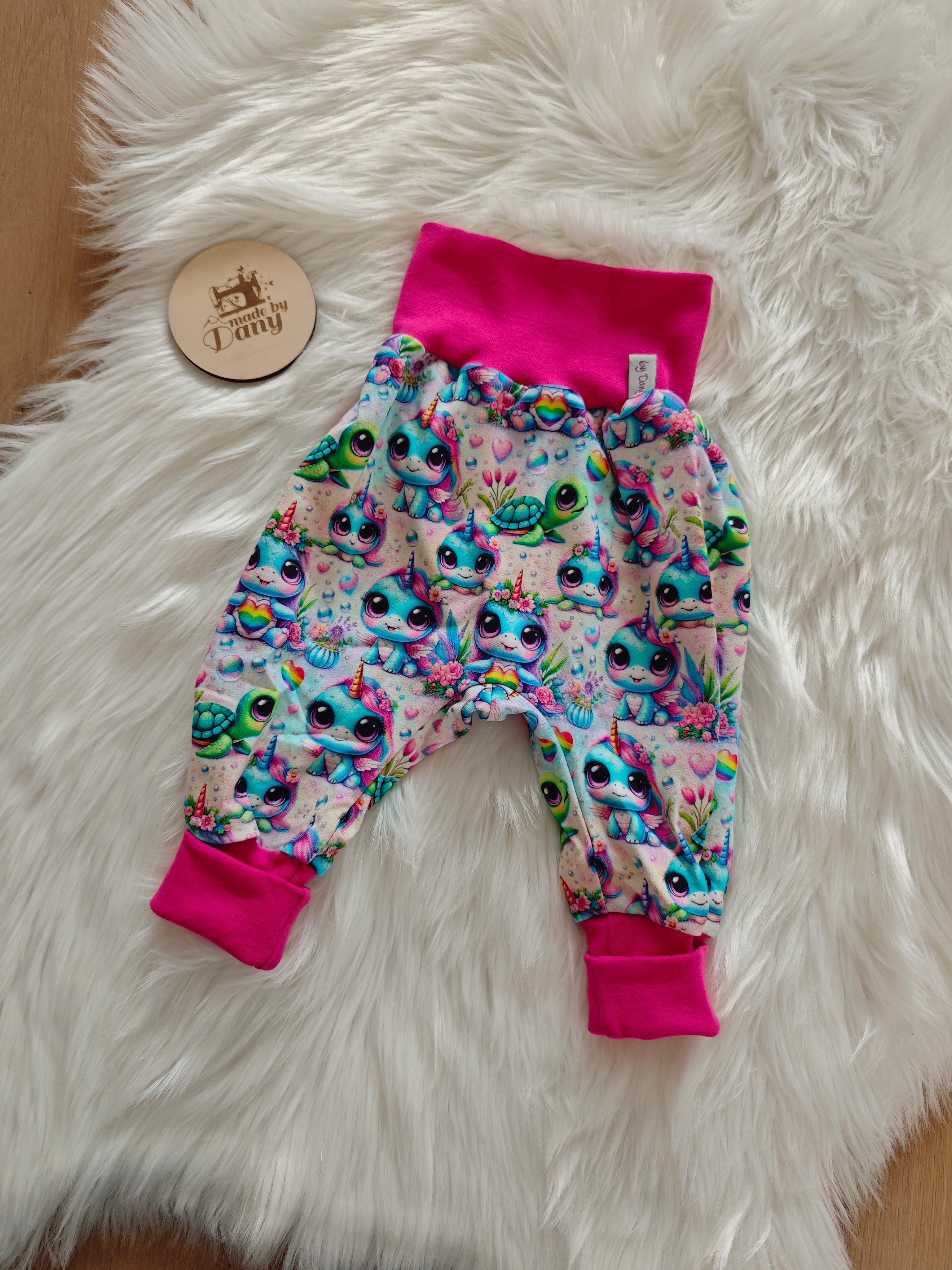 Pumphosen lang Einhorn, Schildkröte Regenbogen Herz 74/80