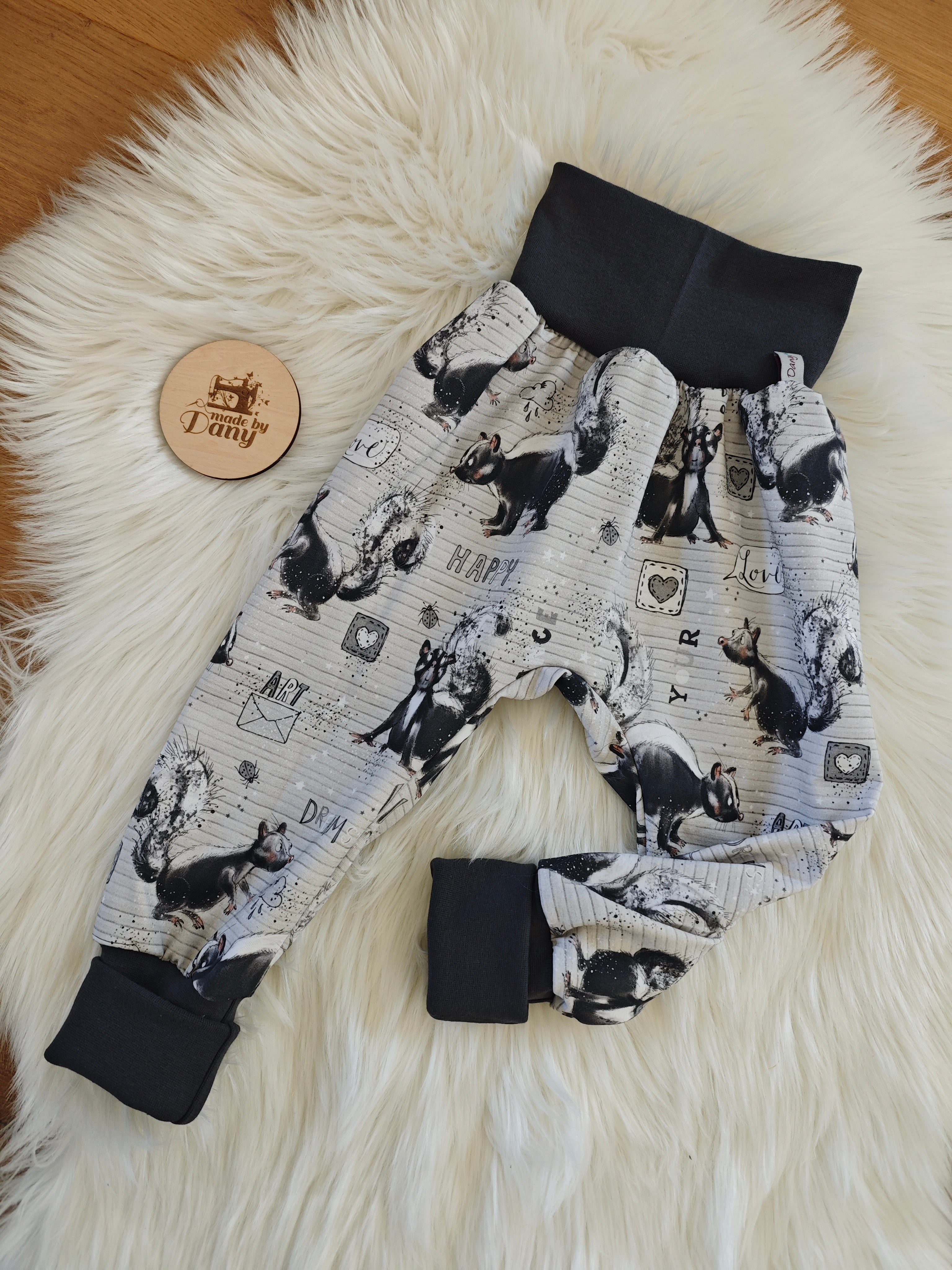 Pumphose lang Happy Skunk 98/104