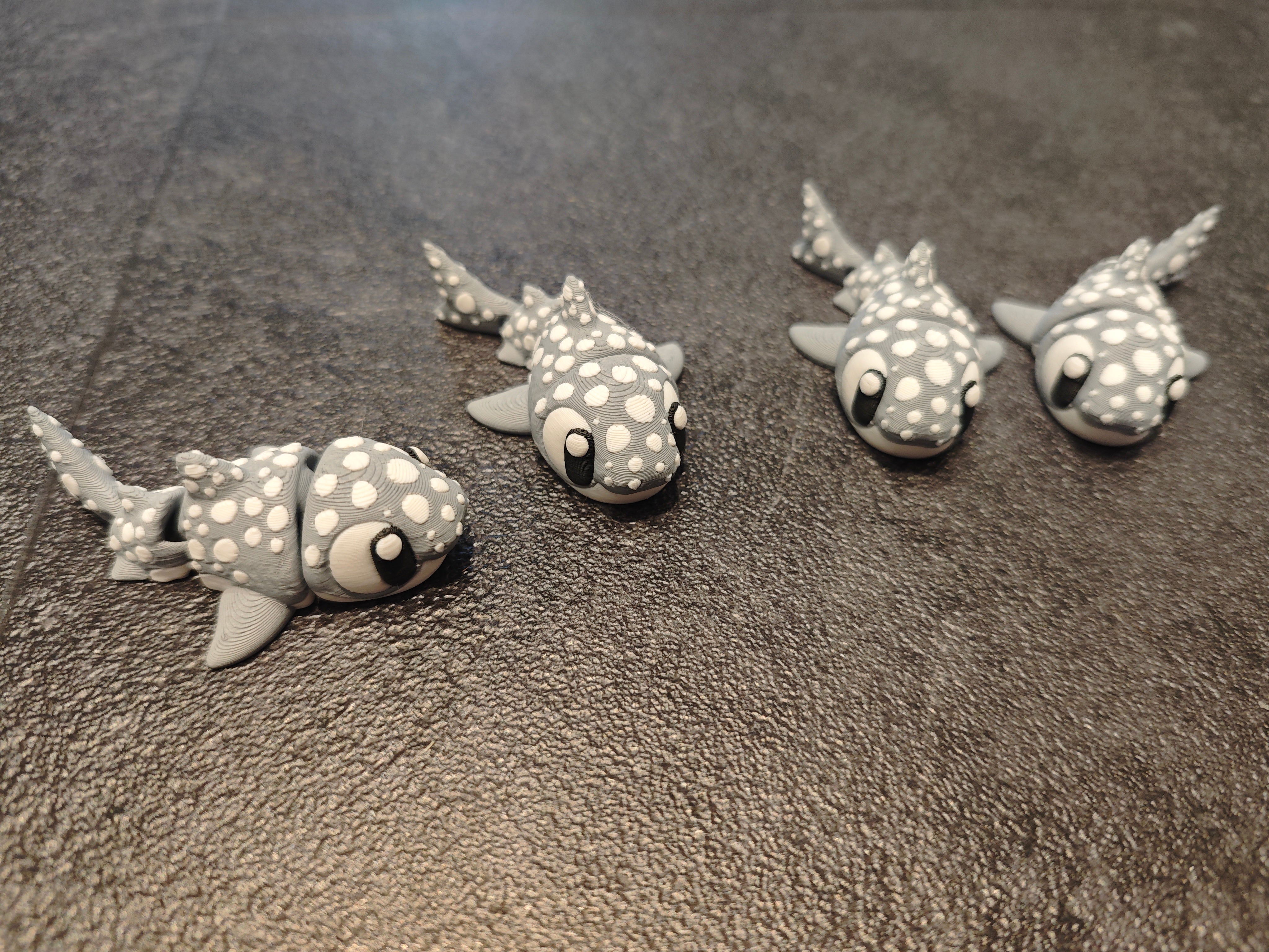 Haifisch mit weissen Punkten