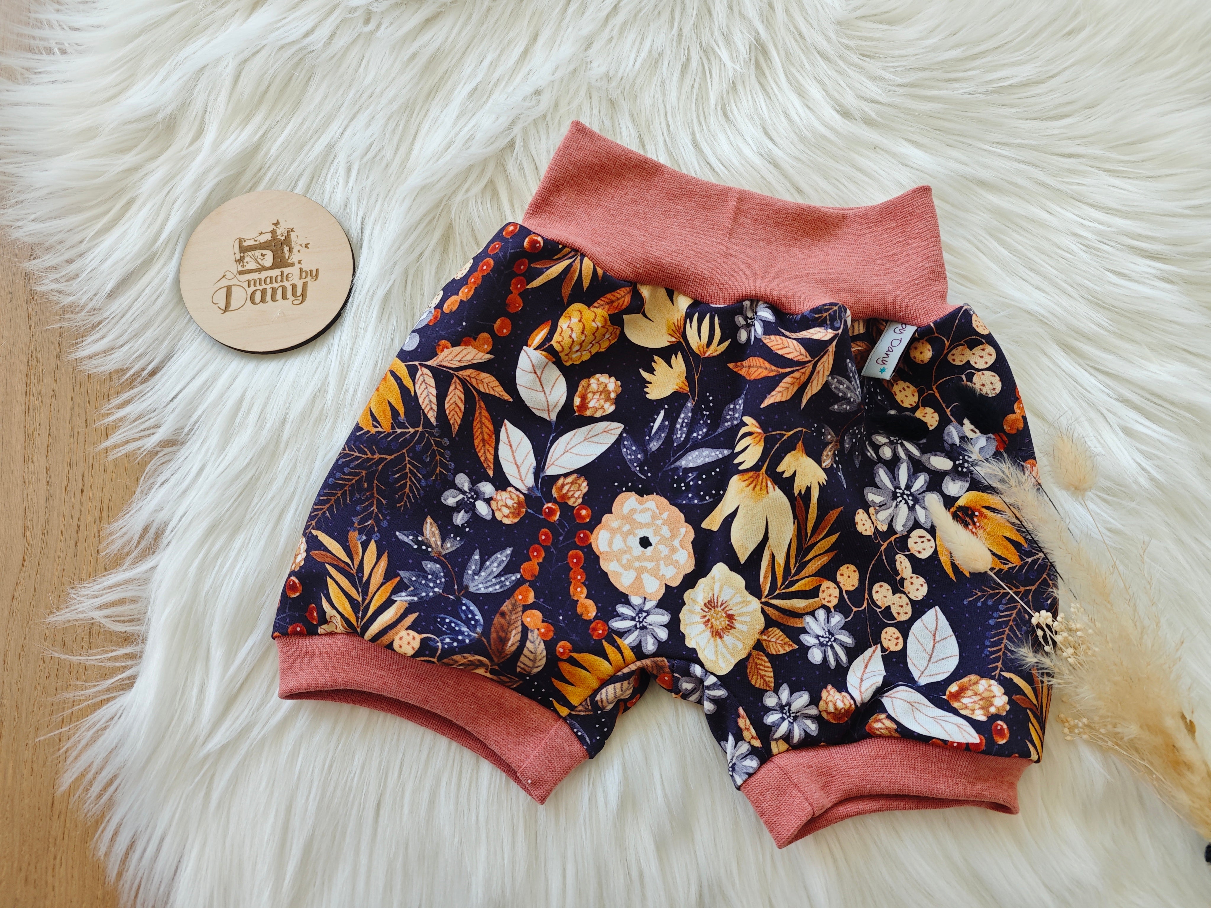 Pumphosen Kurz Navy Flowers 98/104