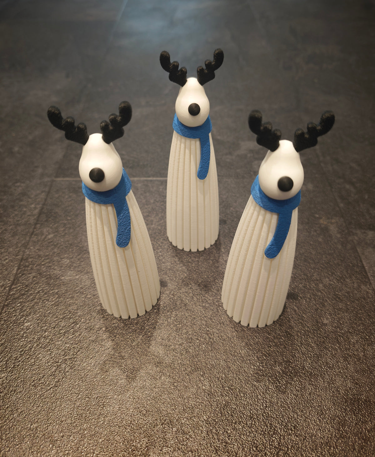 schlichtes Rentier blau