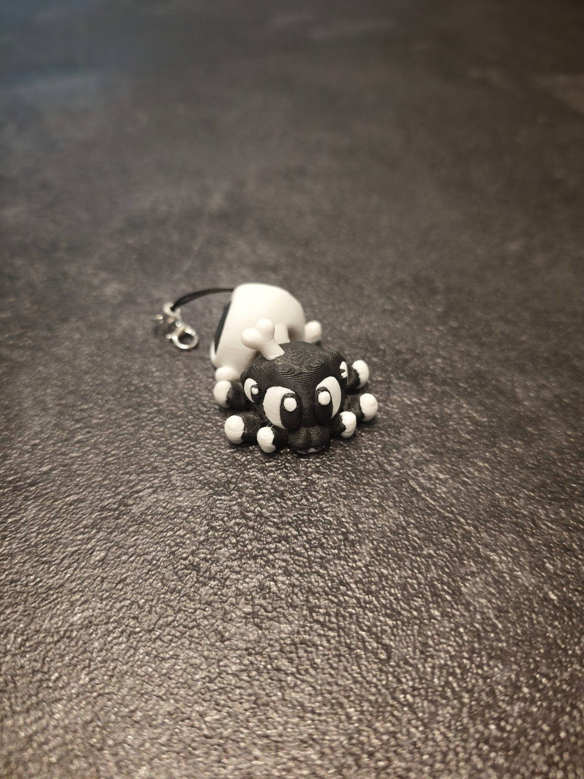 Schlüsselanhänger Halloween Spinne Skelett
