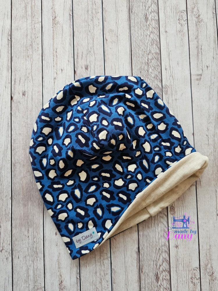 Wendebeanie Panter blau, sand mit goldigen Fäden ca. 48 cm
