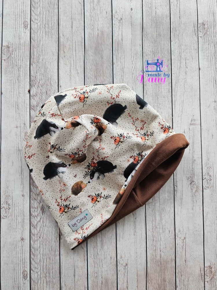 Wendebeanie Dachs und Igel, braun ca. 49-51 cm