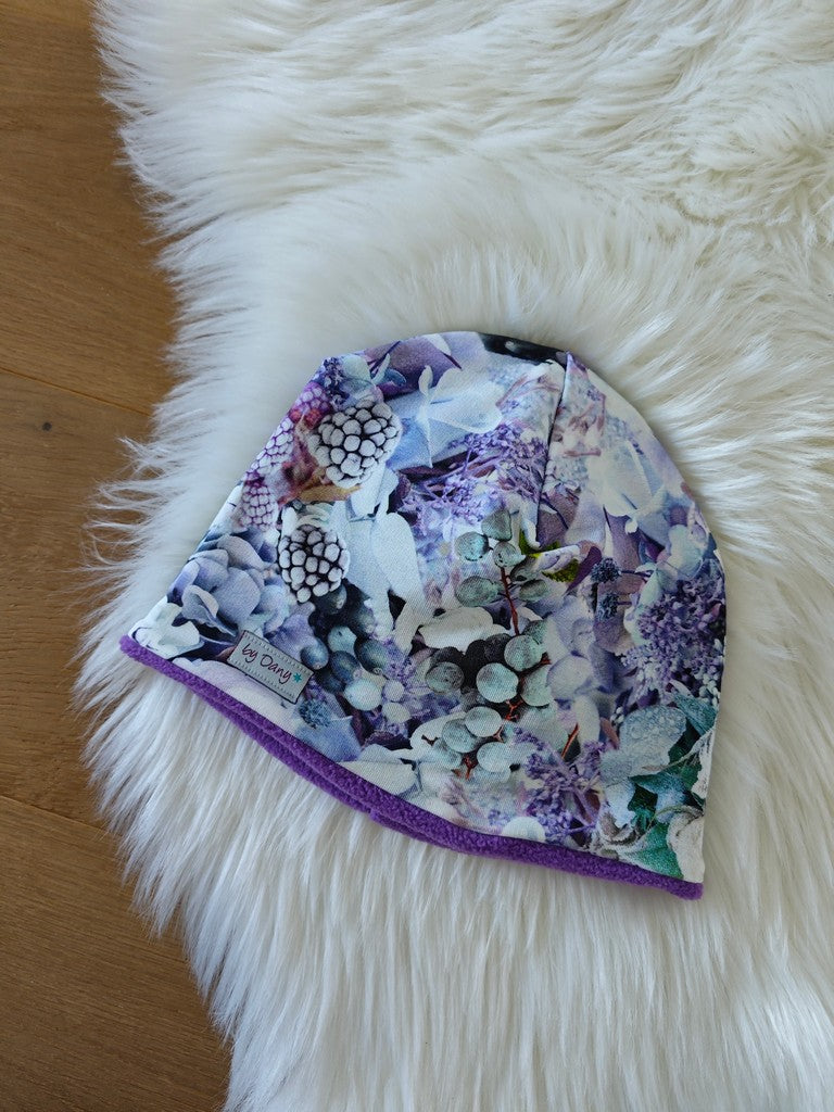 Mütze innen gefüttert Schneeblumen violett ca. 53-55