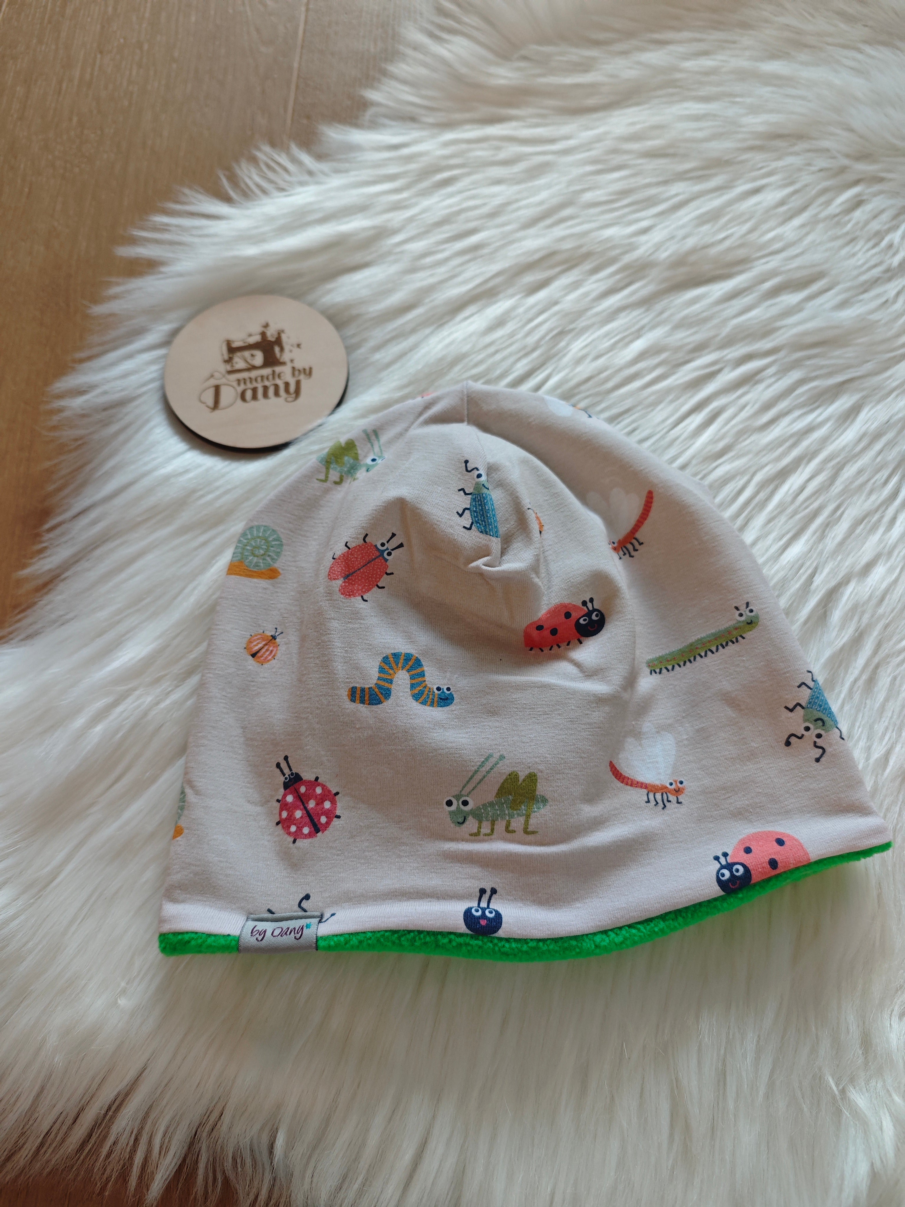 Beanie innen gefüttert Krabbeltiere beige ca. 52-55 cm