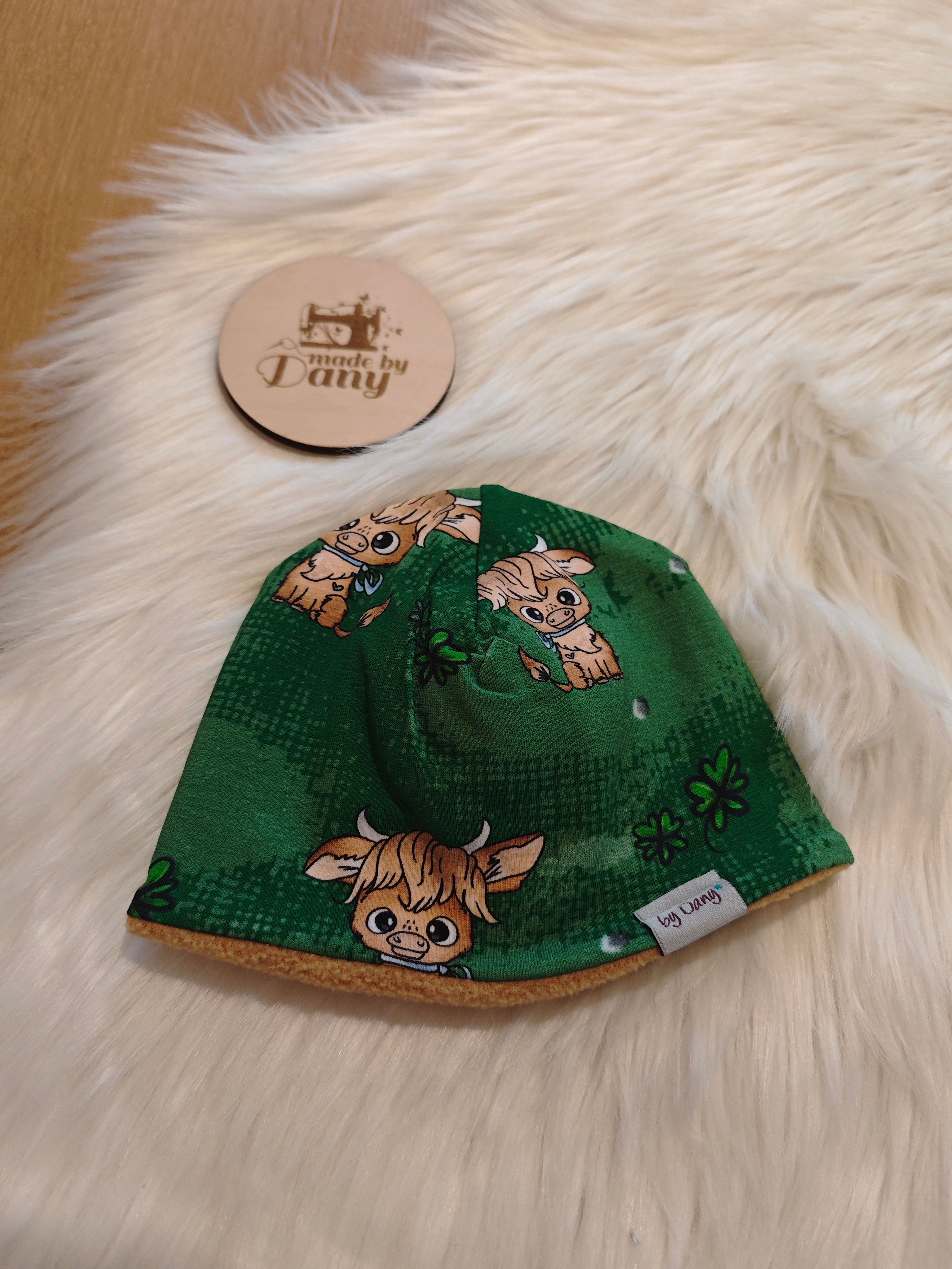 Mütze Jersey Hochlandrind grün ca. 39-40 cm